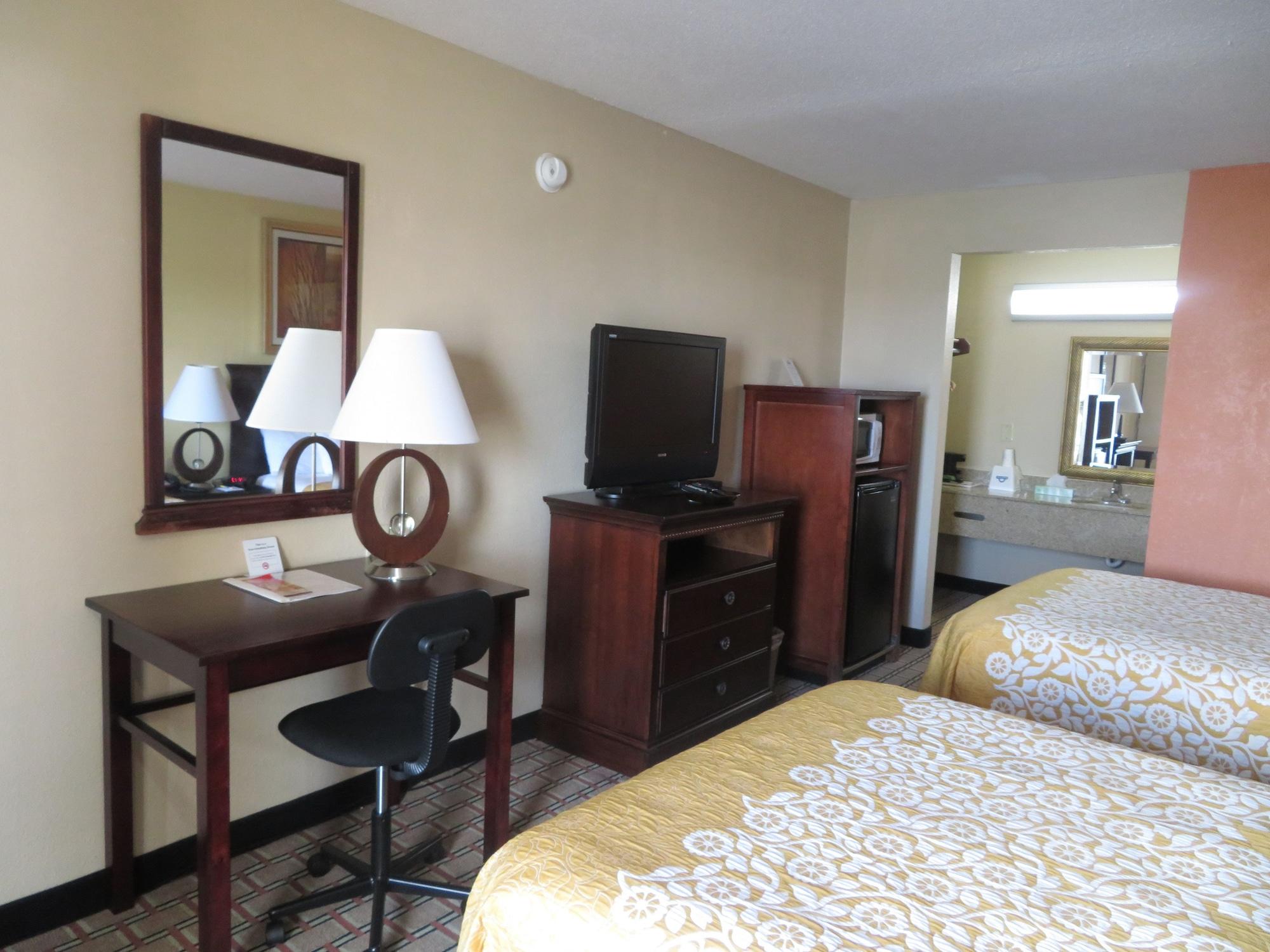 Days Inn By Wyndham Blytheville Zewnętrze zdjęcie