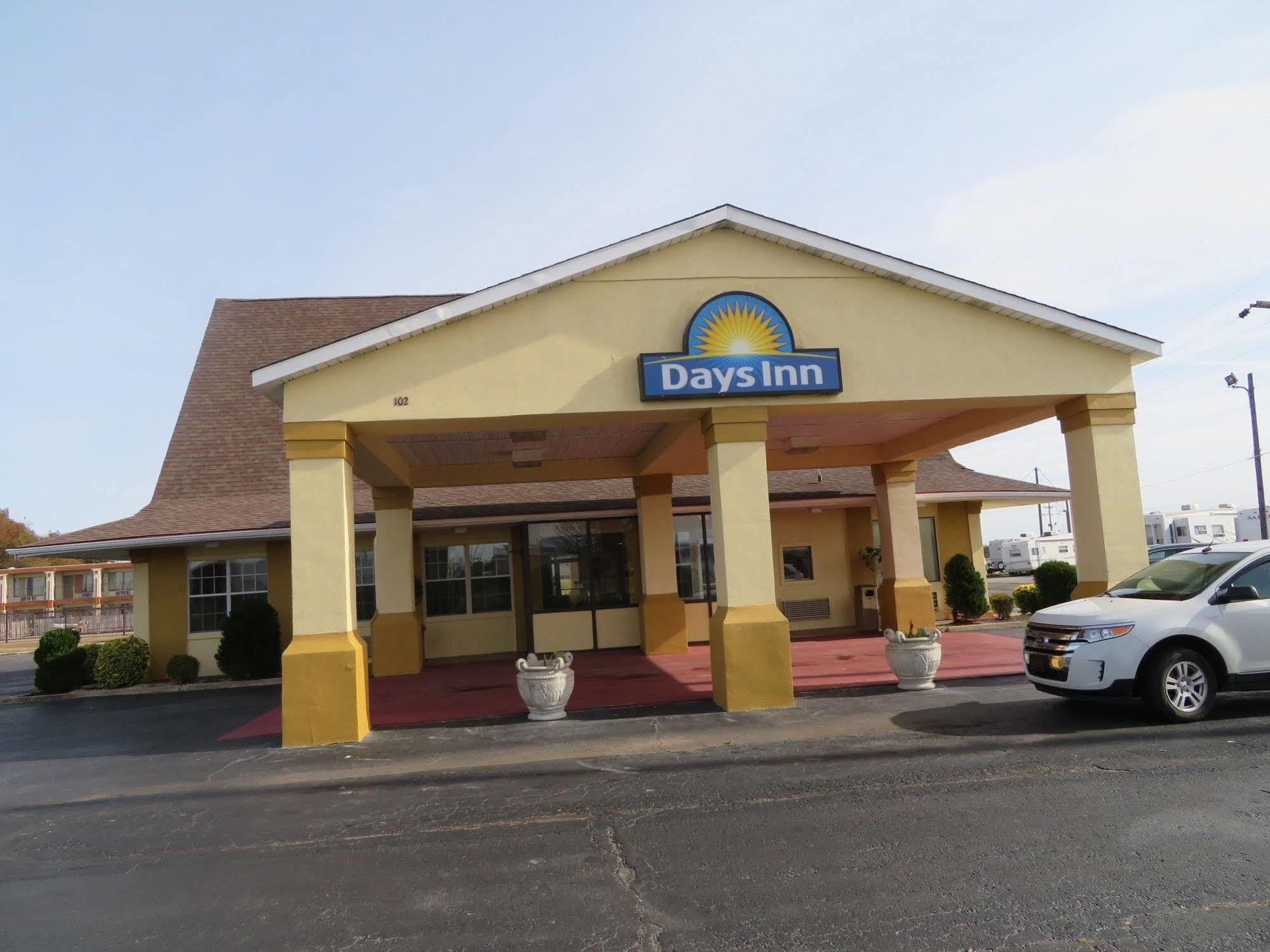 Days Inn By Wyndham Blytheville Zewnętrze zdjęcie